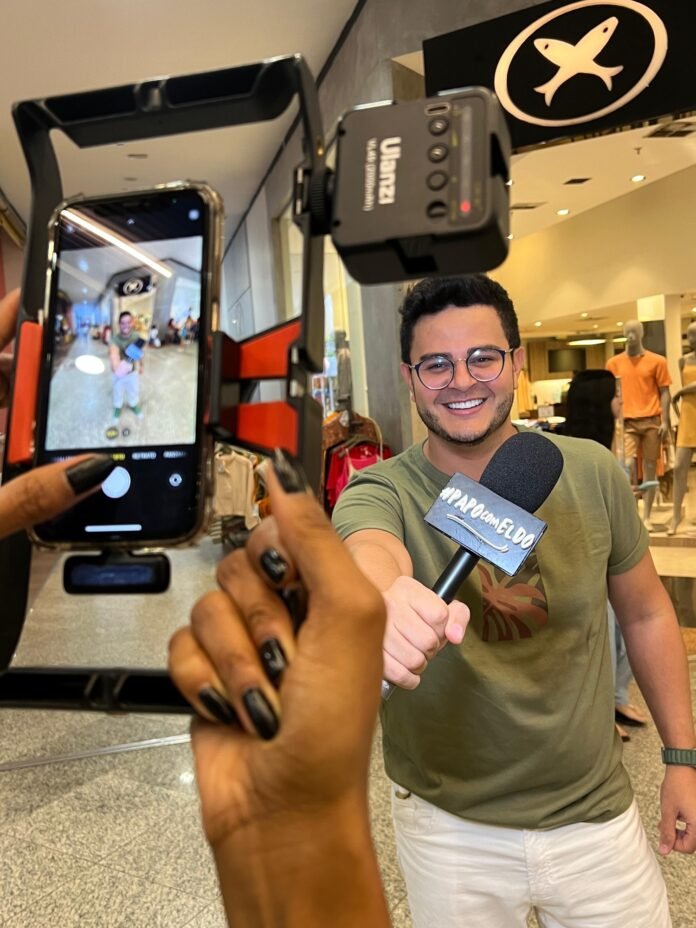 Podcast em Brasília @PapoComEldoTV, Programa no Instagram @PapoComEldoTV , programa de TV em Brasília podcast, podcast ao vivo em Brasília, podcast no tiktok, podcast no kwai, podcast de brasilia no youtube, podcasts de brasília, podcasters de brasília, melhor podcast de brasilia, maior podcast de brasilia, podcasts famosos de brasilia, influenciadores podcasters de brasiliak, podast influencers de brasilia, podcast influenciadores de Brasília, Papo com Eldo, @Papocomeldo, programa papo com eldo podcast de Braasília