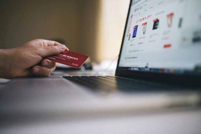Varejo online busca alternativas para brigar com Mercado Livre, Shopee e Amazon