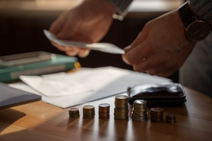 PEC é aprovada e pagamento de precatórios terá novas regras