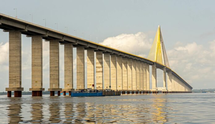 rio negro bridge over the rio negro in brazil