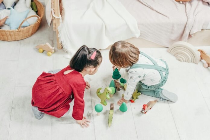 toddlers playing