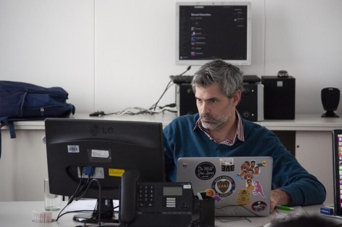 IA avança no FM, mas dados ainda não viram decisão