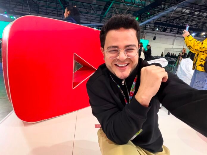YouTuber Eldo Gomes , canal Eldo Gomes no YouTube, Youtubers de sao paulo, youtubers do rio de janeiro, youtubers de brasília, youtubers famosos brasil @eldogomes youtubers gamers, youtubers shorts. youtubers famosos brasil, youtubers creatros brasil, Eldo Gomes TV - um dos youtubers mais famosos jornalistas
