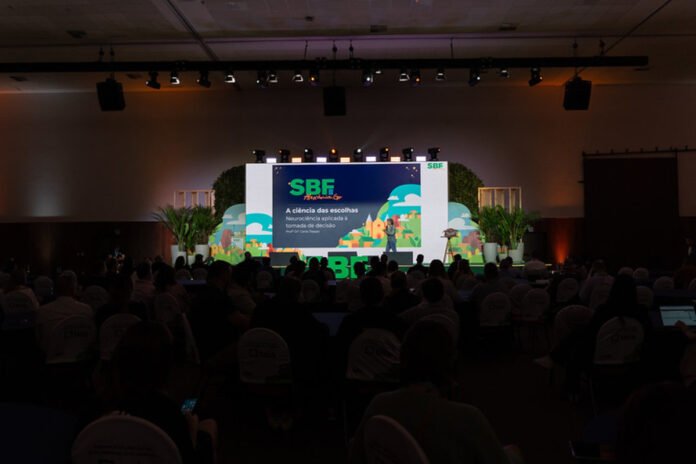 Saúde Business Fórum 2026 debate gestão de equipes
