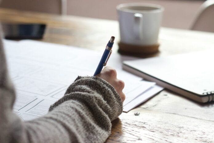 3369c2b2 04ee 4937 bd9b 9f17e704a059 Trabalhadores de MG priorizam estudo de idiomas e tecnologia