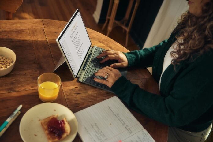 7e7b503e 1525 4f56 9fe8 13f22f8fd69c Pearson e AWS: IA reforça valor do ensino superior para 74%
