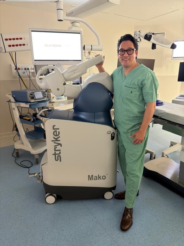 b6282d2b 96b6 40ac 8937 8179532e41e9 Dr. Marco Demange realiza cirurgia MAKO, inédita no Brasil