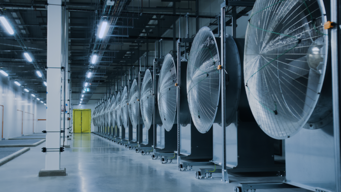 444949d4 8e75 4b23 aa27 574e7e792089 ABB e NOVENCO se unem para otimizar ventiladores industriais