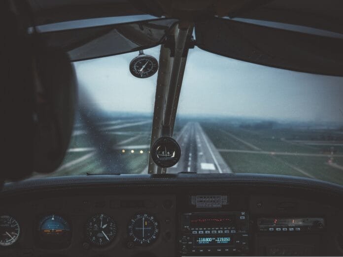 Manutenção aeronáutica evolui com a tecnologia digital