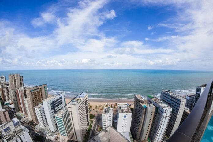 hotels on ocean shore in recife brazil